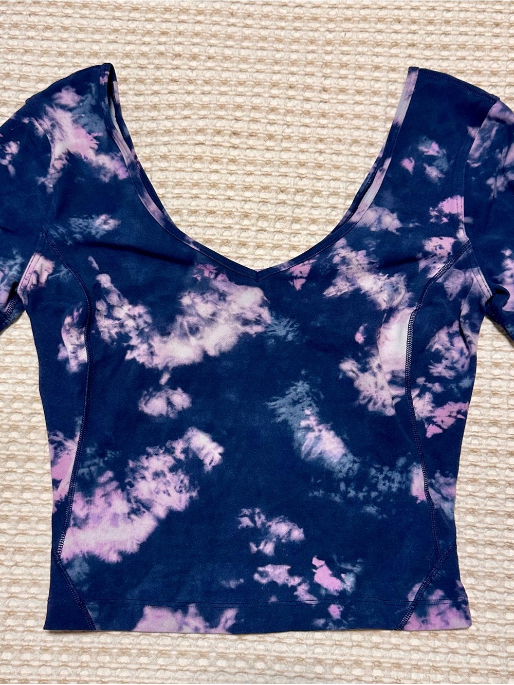 lululemon athletica Navy and Lavender Tie-Dye V-Neck Crop Top